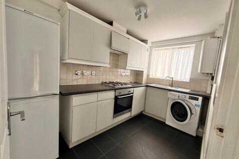 Byewaters - Kitchen.jpg