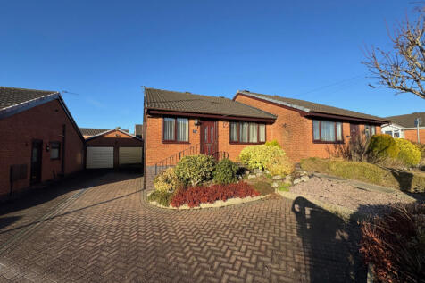 2 bed semi-detached bungalow for sale Scot Lane, 