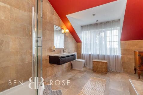 Master Ensuite