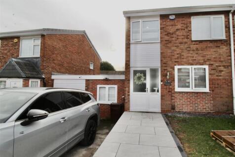 Front Garden/Driveway