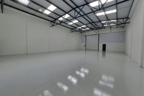 Unit 3 Garamonde Drive - Warehouse (3).jpg