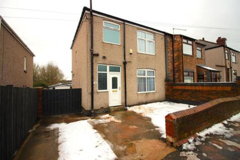Charming semi-detached home with private drivew...