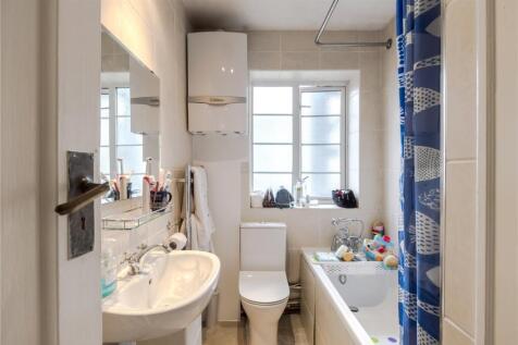Streatham Court, Streatham, Lambeth, London, SW16 photo 4
