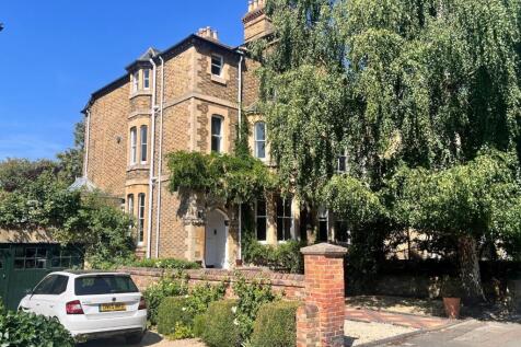 WARNBOROUGH ROAD FRONT ELEVATION i.jpg