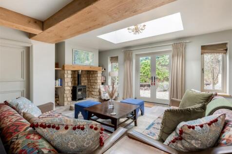 The Old Fire Station 1850-2.jpg