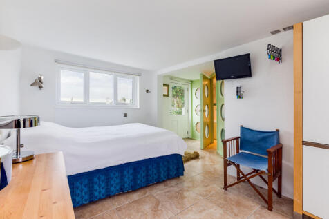 63d7bd1e6b97c_Porthilly 1-24