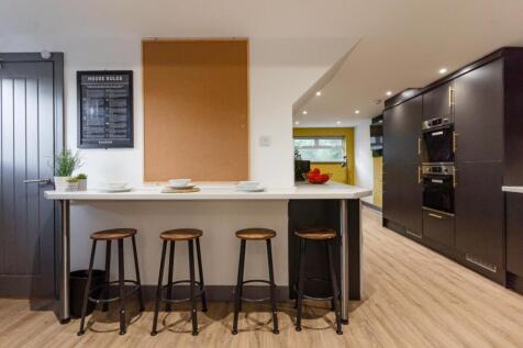 Communal Kitchen