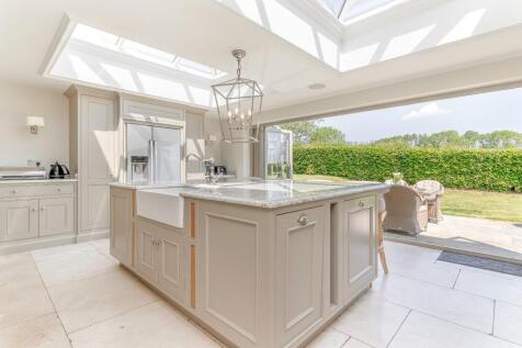Living Dining Kitchen - H.jpg