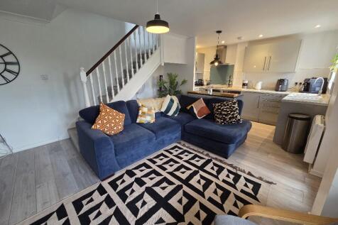 Falmouth Close, Eastbourne, East Sussex, BN23 photo 4