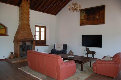 lounge up b