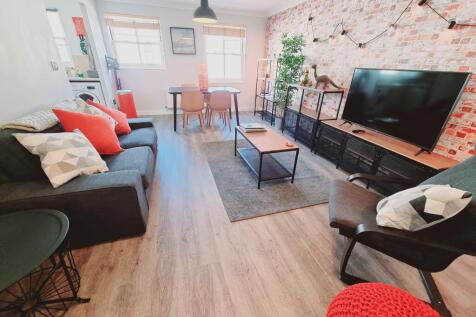 18 Packington Place, Leamington Spa photo 2
