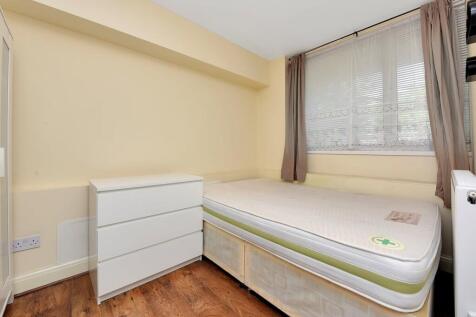 Churchward House, Kennington, Southwark, London photo 4