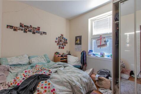 Richmond Crescent 11, 5-6.jpg