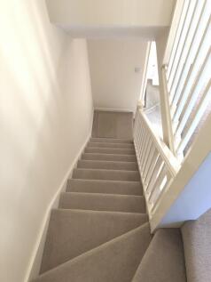 Pitchstone Court, Leeds, West Yorkshire, LS12 photo 4