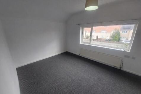 Broadway, DUNSCROFT photo 5