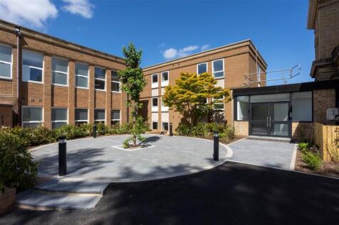 8725  Whittington Hall GROUND 1 Medium.jpg