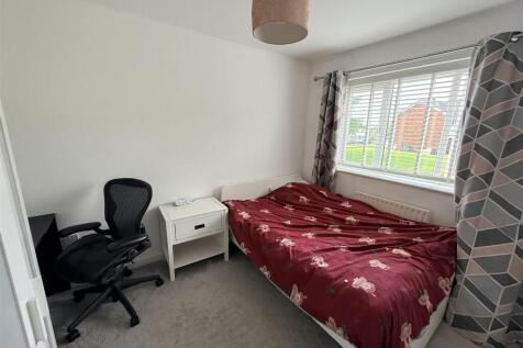 Threxton Place, Bolton photo 5