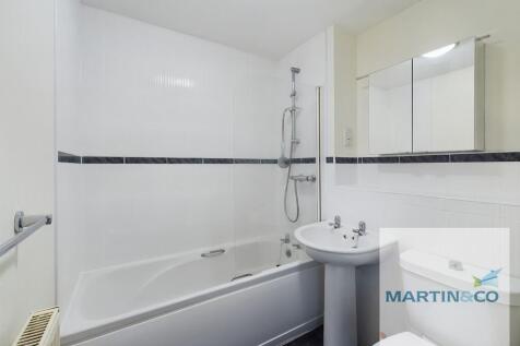 CAM03663G0-PR0018...