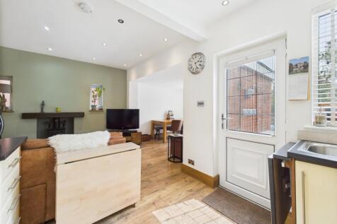 Open Plan Living/Kitchen