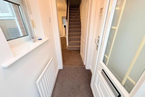 ENTRANCE PORCH