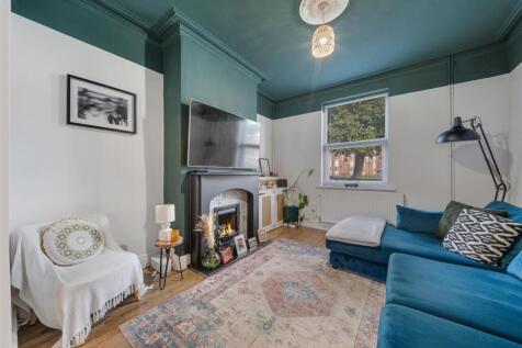 18 CYPRUS STREET-18.jpg