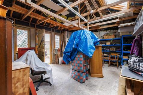 6 Hillside Road-63.jpg