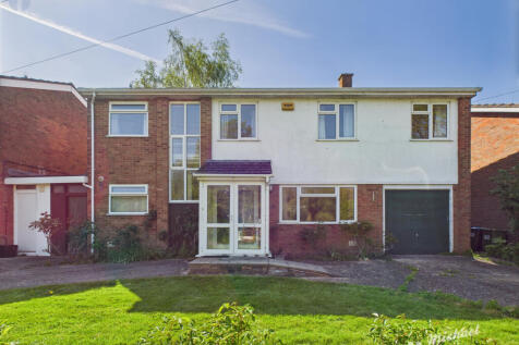 CAM03218G0-PR0625-STILL022