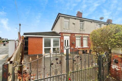 Leigh, WN7 - property photo