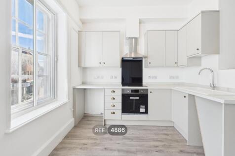 Kitchen/Living area