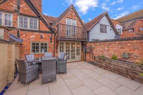 Rear Courtyard Garden