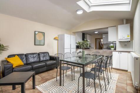 7-bed semi-detached on Willoughby Avenue, Nottingham, NG7, £5,110/mo