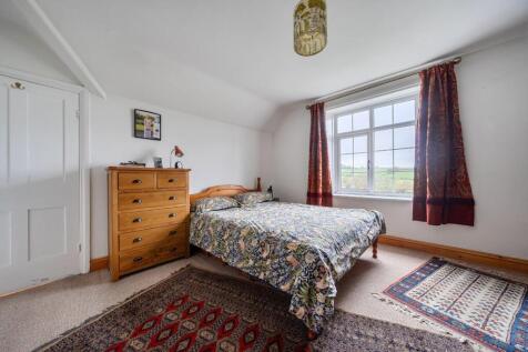 Bedroom 1 corner.jpg