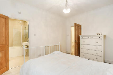 63B Fairholme Road L