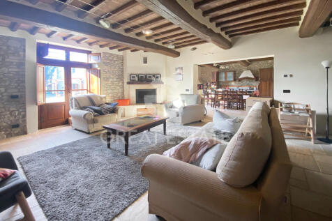 Interno