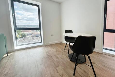 Saxton Lane, Leeds, West Yorkshire, LS9 photo 4