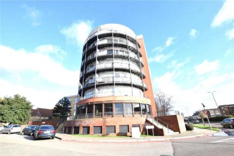 Ilford, IG2 - property photo