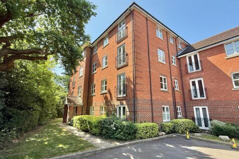 Romford, RM2 - property photo