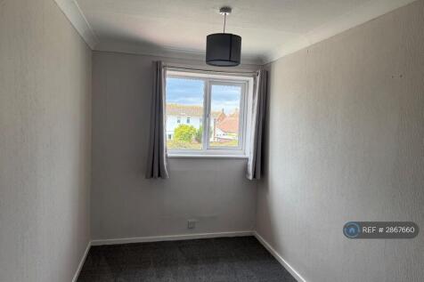Bedroom 2 Towards Window