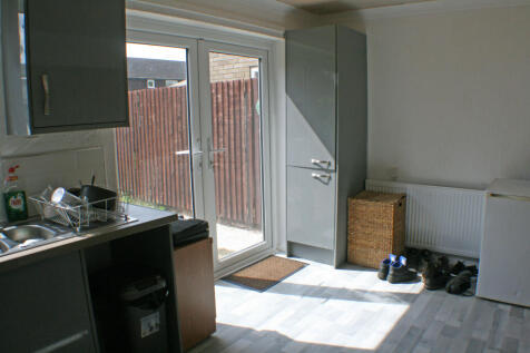 Windsor Drive, Wisbech, Cambridgeshire, PE13 photo 4