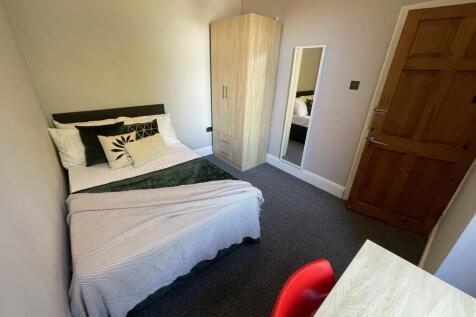 Birstall Road, L6 9AH,  photo 3