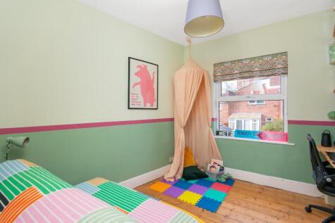 0B6ALH - Bedroom J.jpg