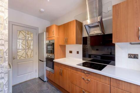 57329_SymeCrescent_0