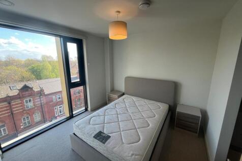 Ellesmere Street, Manchester photo 3