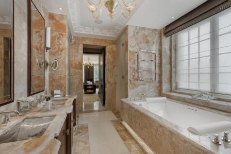 10 bed, 8 bath House in London - Photo 9