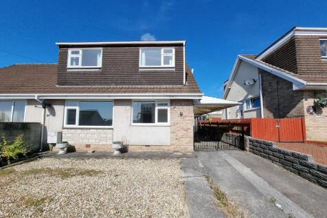 Bridgend, CF35 - property photo