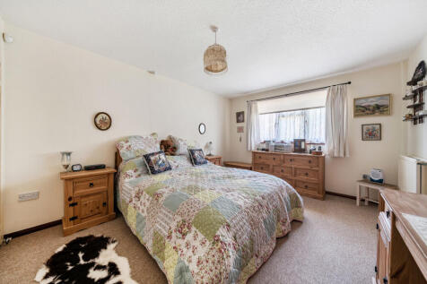 1357281-7-68d40a3...