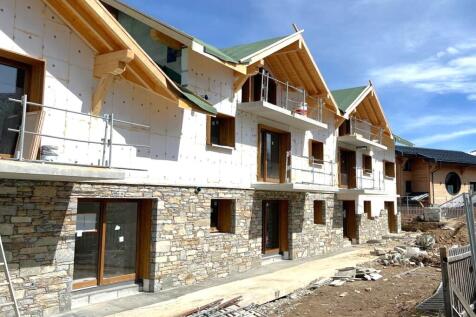 The brand new apartm