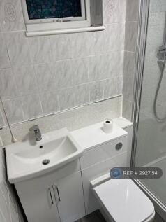 Medway Road, Dorset, BH22 photo 5