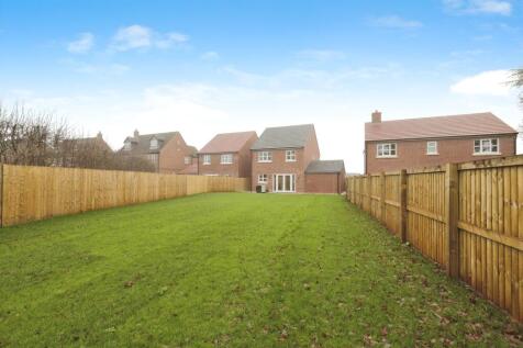 Rear Garden (3)