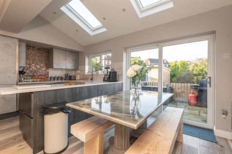 32 - 23 Queens Drive S75 2QQ.jpg